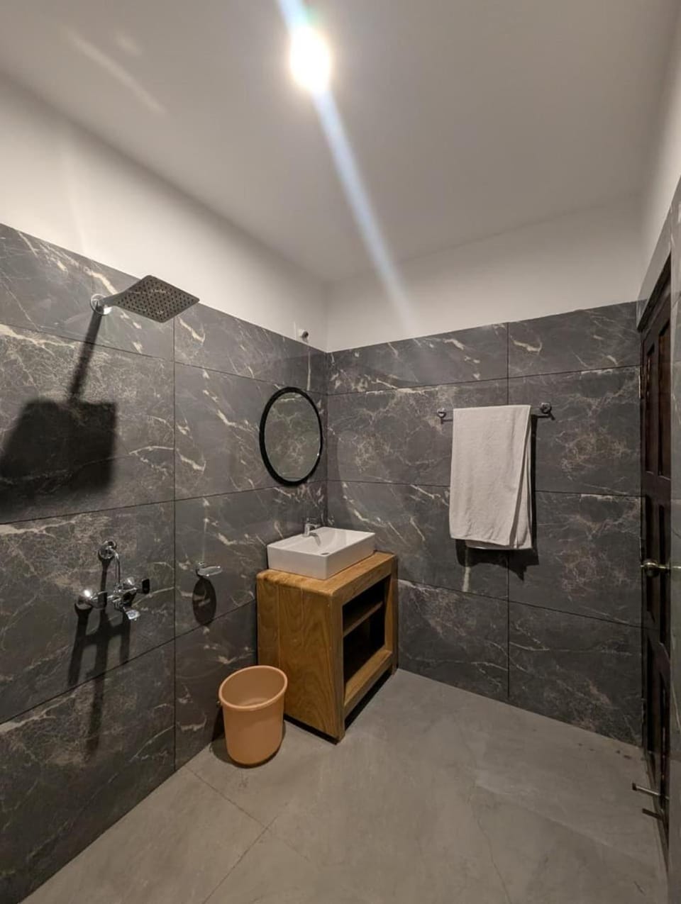 Zimschung house Apartment in India