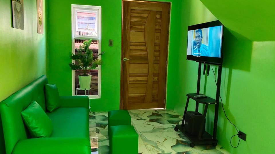 The Green Horizon Transit Tanza Cavite Bed and Breakfast in Calabarzon