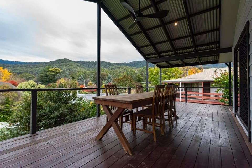 High Country on Perkins House in Jamieson