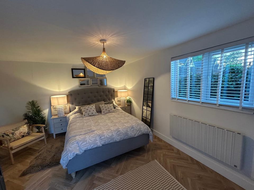 kingsize Little Home Bed and Breakfast in South Kesteven District