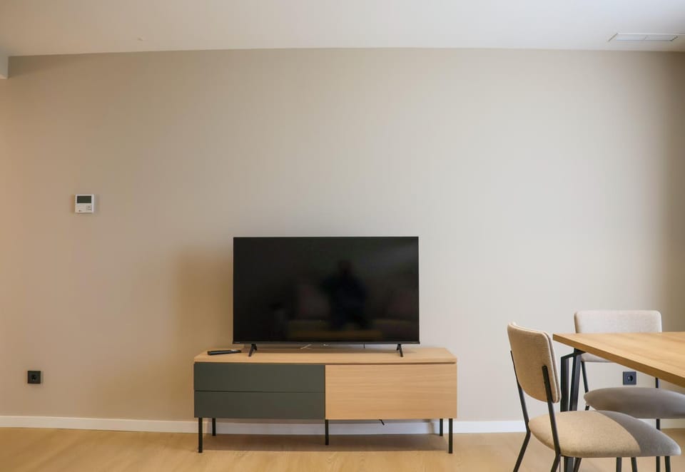 TV and multimedia, Living room, Seating area