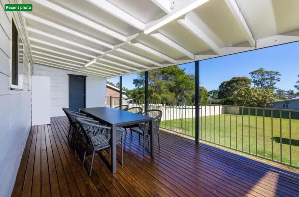 Poppi's Paradise House in Saint Georges Basin