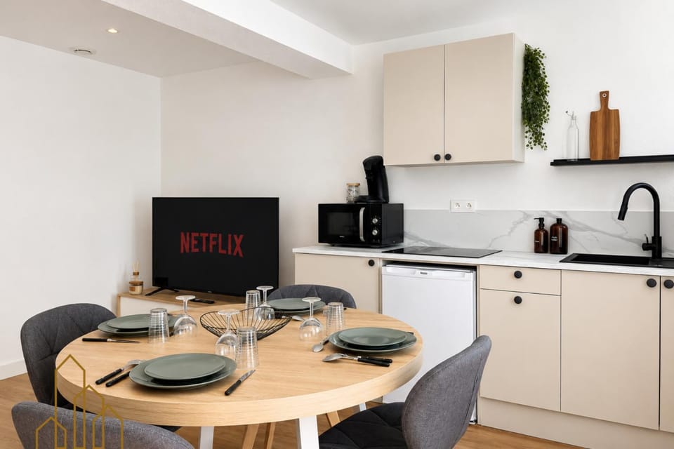 L'Échappée du Canal Apartment in Auvergne-Rhône-Alpes