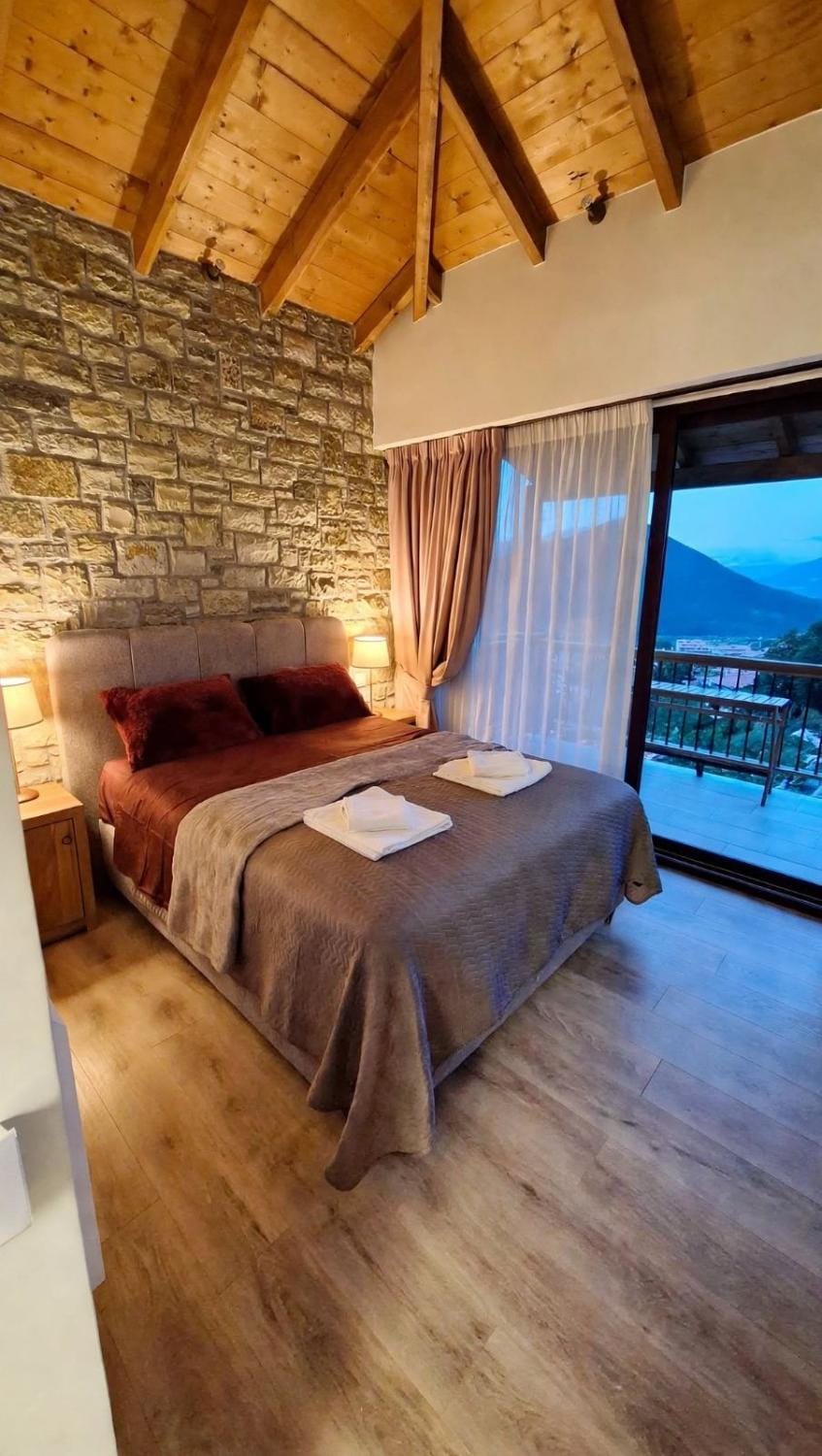 Natural landscape, Photo of the whole room, Bedroom