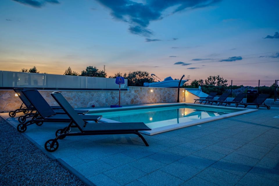 Pool view, Swimming pool, Sunset, sunbed