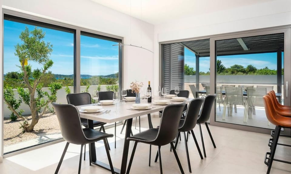 View (from property/room), Dining area