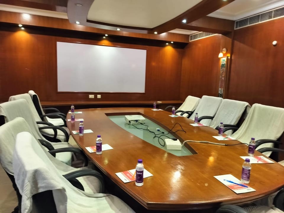 Meeting/conference room