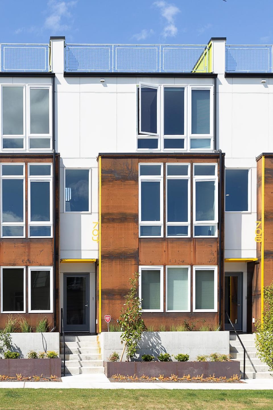 Modern Designer 3BR with City & Mt Rainier View House in Fremont