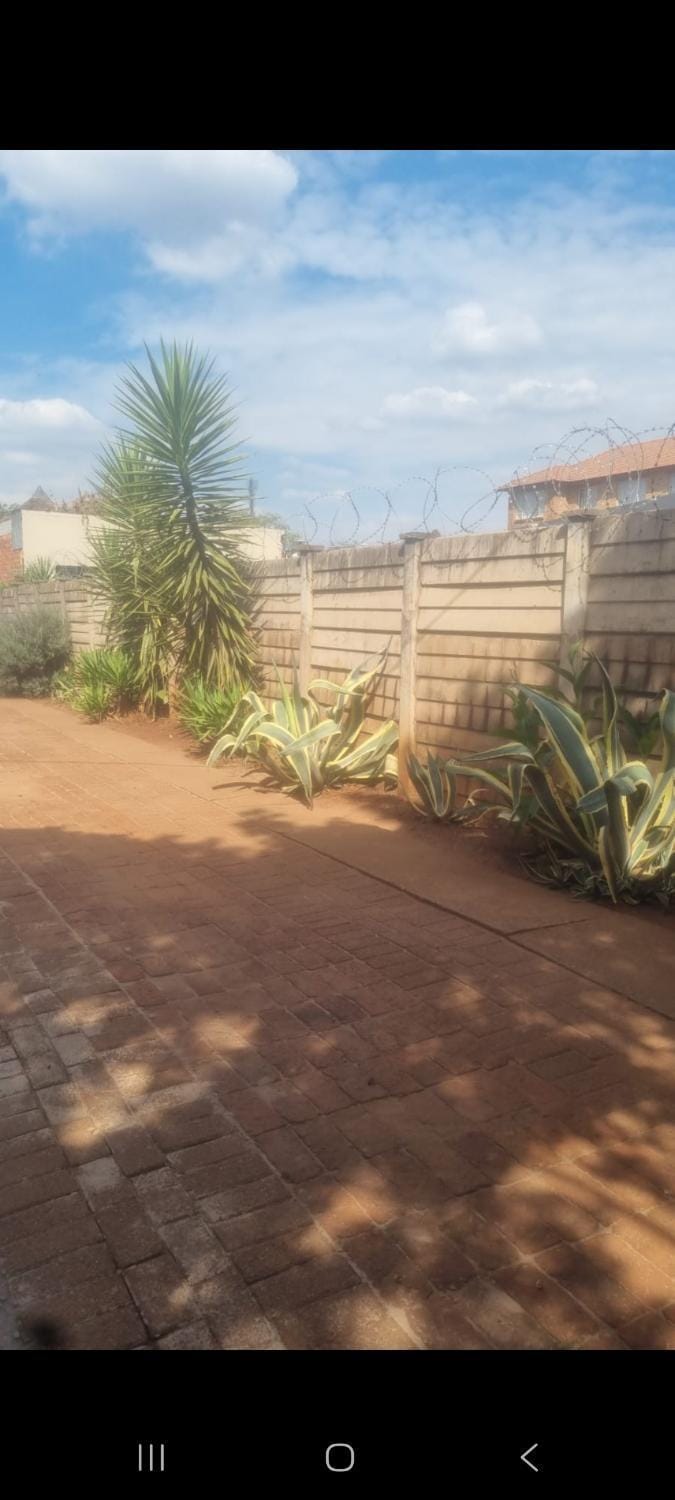 Lyttelton Manor Retreat Bed and Breakfast in Pretoria