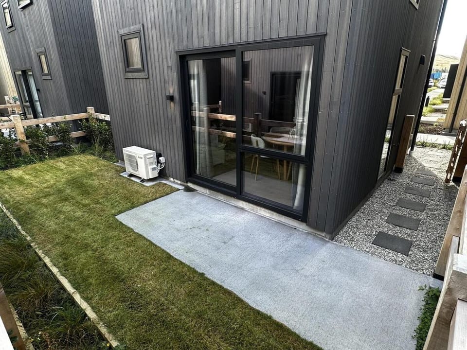 Patio, Garden view