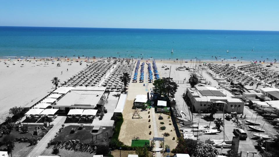 Bird's eye view, View (from property/room), Beach