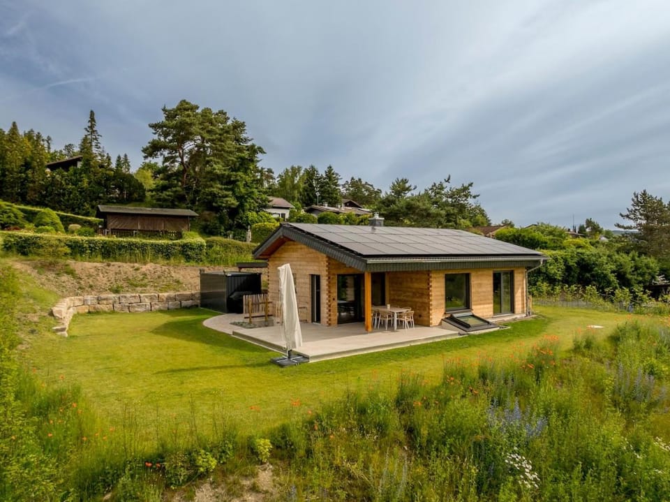 Property building, Garden view