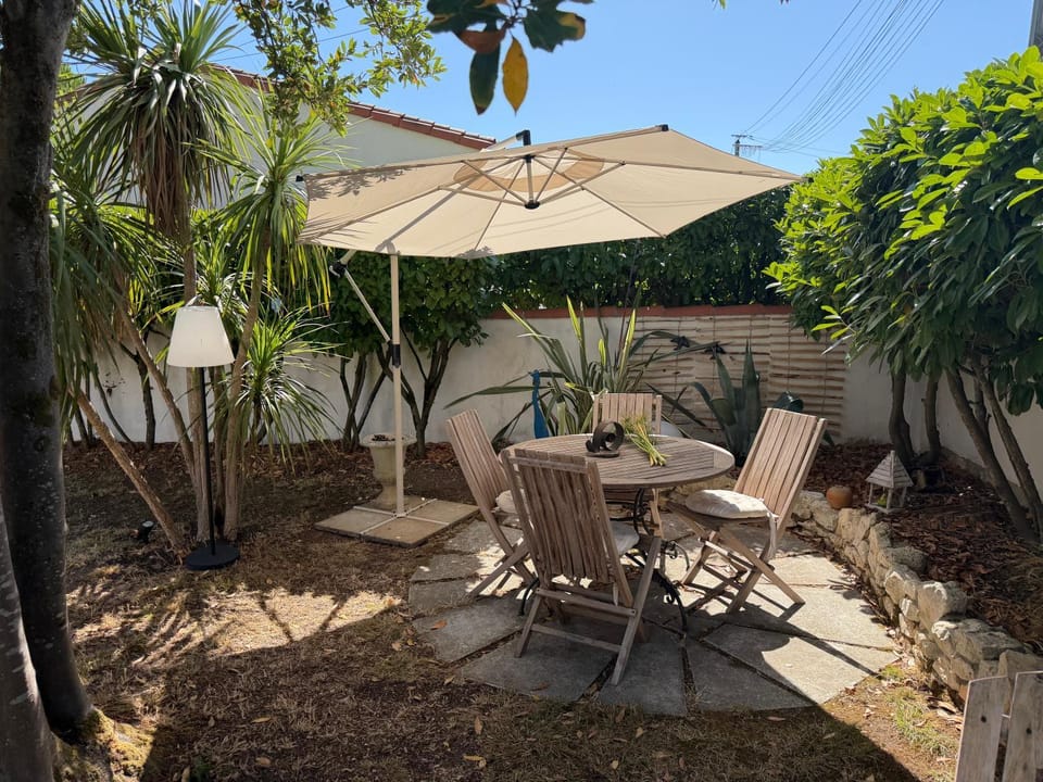 Tredd Bed and Breakfast in La Rochelle