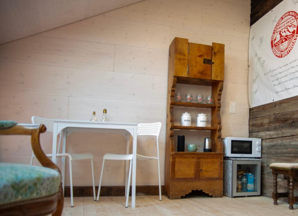 Uncle Eric's Studio Apartment in Interlaken