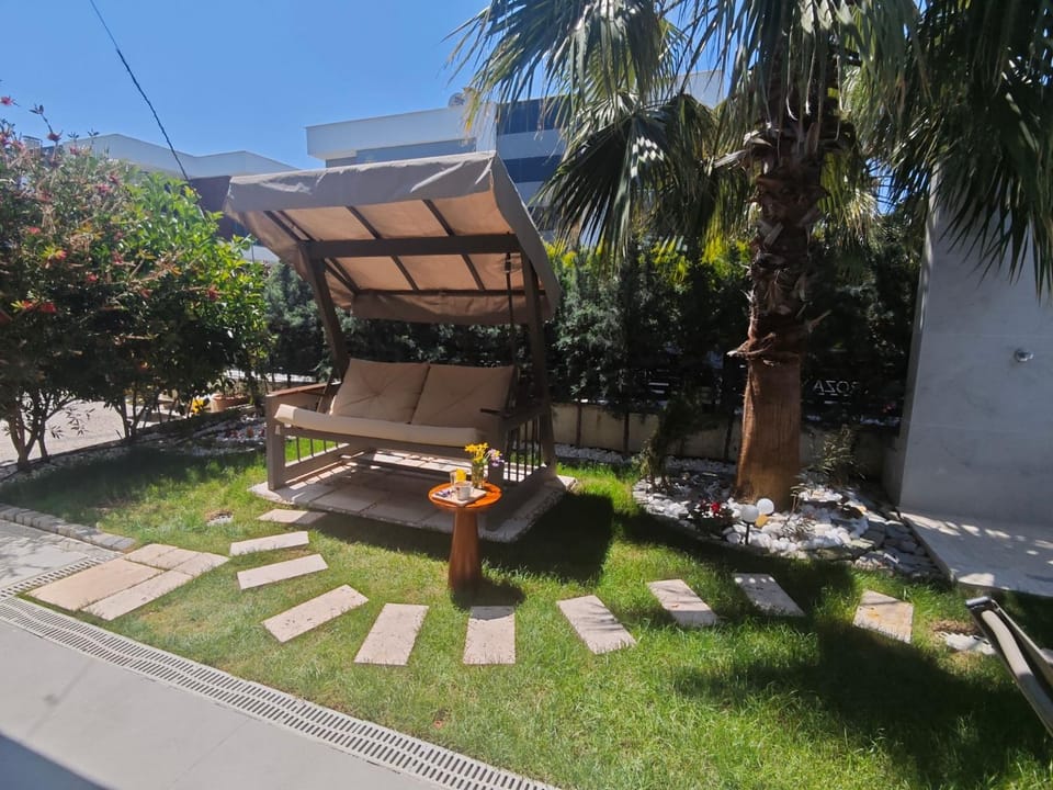 Patio, Summer, Garden