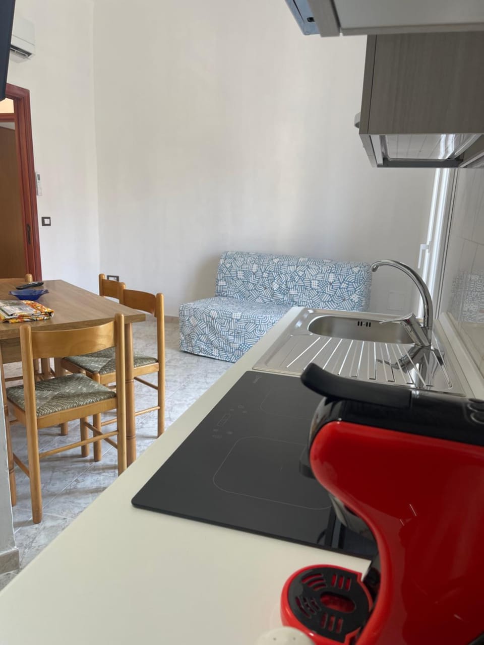 Kitchen or kitchenette, Living room, Dining area, stove