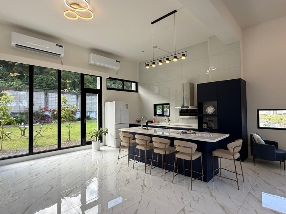 Kitchen or kitchenette, On site