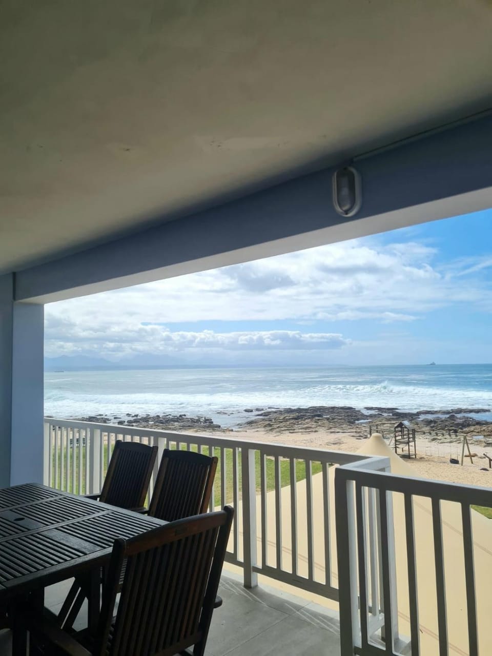 Patio, Day, View (from property/room), Balcony/Terrace, Dining area, Beach, Sea view