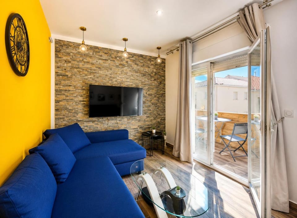 Charming Beach House Near Monaco House in Cap-d'Ail
