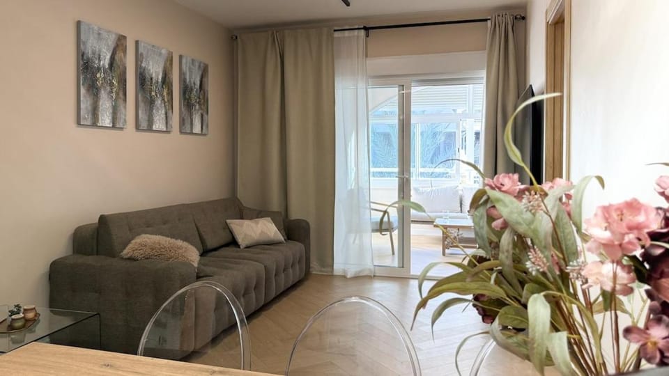 ERVI Sea View Apartment by Los Locos Beach Apartment in Torrevieja