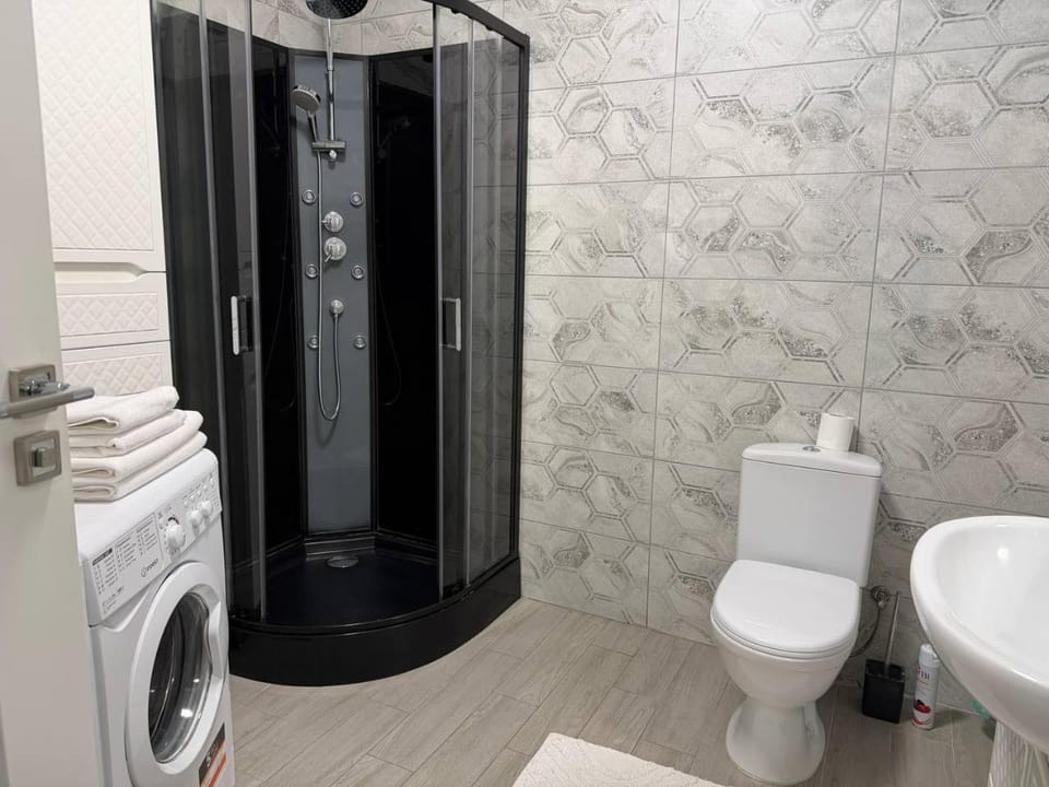 Центр, ЖК ''Яровиця'', 2х кімнатна Apartment in Ukraine