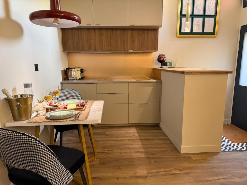 La Love Room - Balnéo - Garage Privé Apartment in Manosque