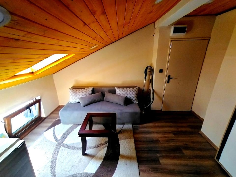 City Suits Inn Inn in Varna