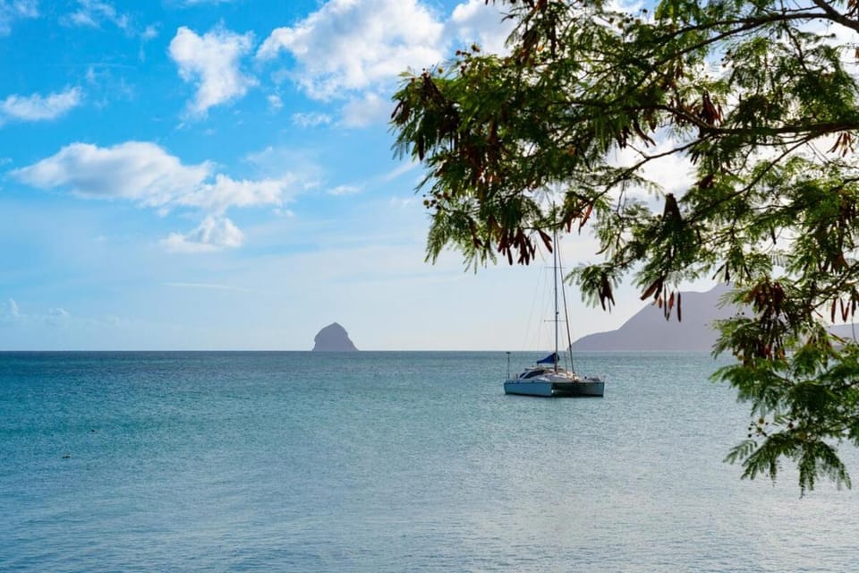 Mon Petit Paradis, Sea view, terrace & beach Apartment in Sainte-Luce