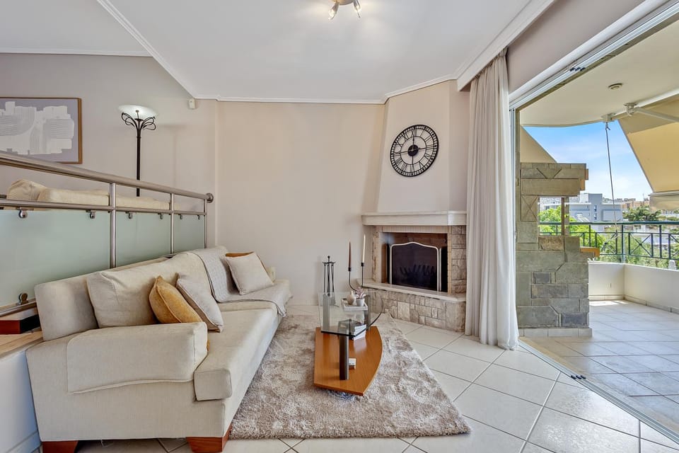 Living room, fireplace