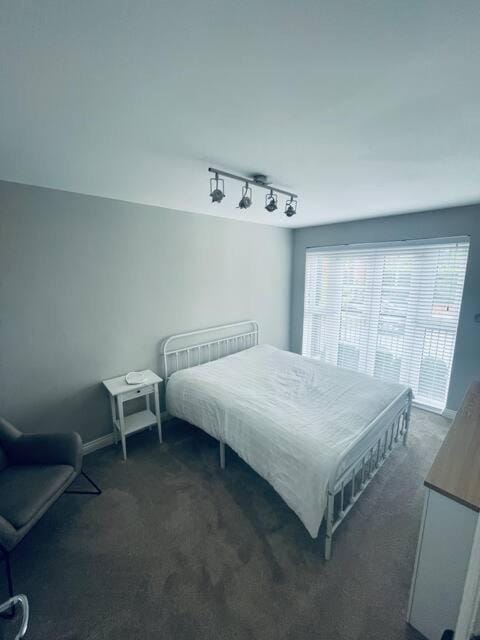 Quiet Close, near Birkdale Village and Golf Course, Southport Apartment in Southport