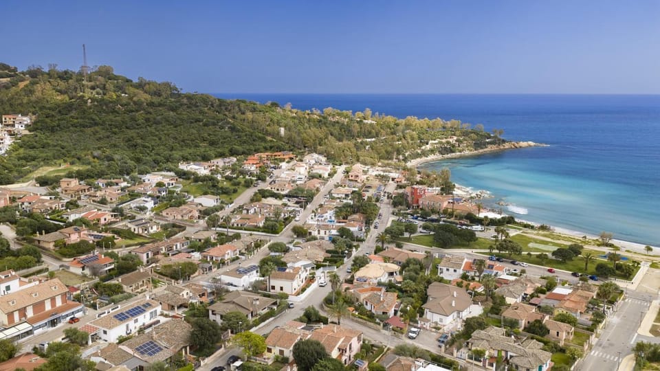 Domus Luxi Porto Frailis House in Sardinia