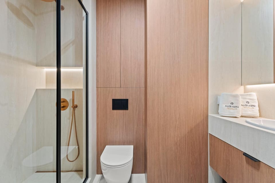 Shower, Bathroom