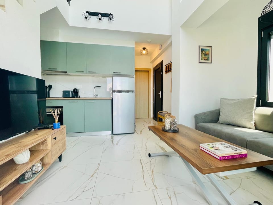 TV and multimedia, Seating area, kitchen