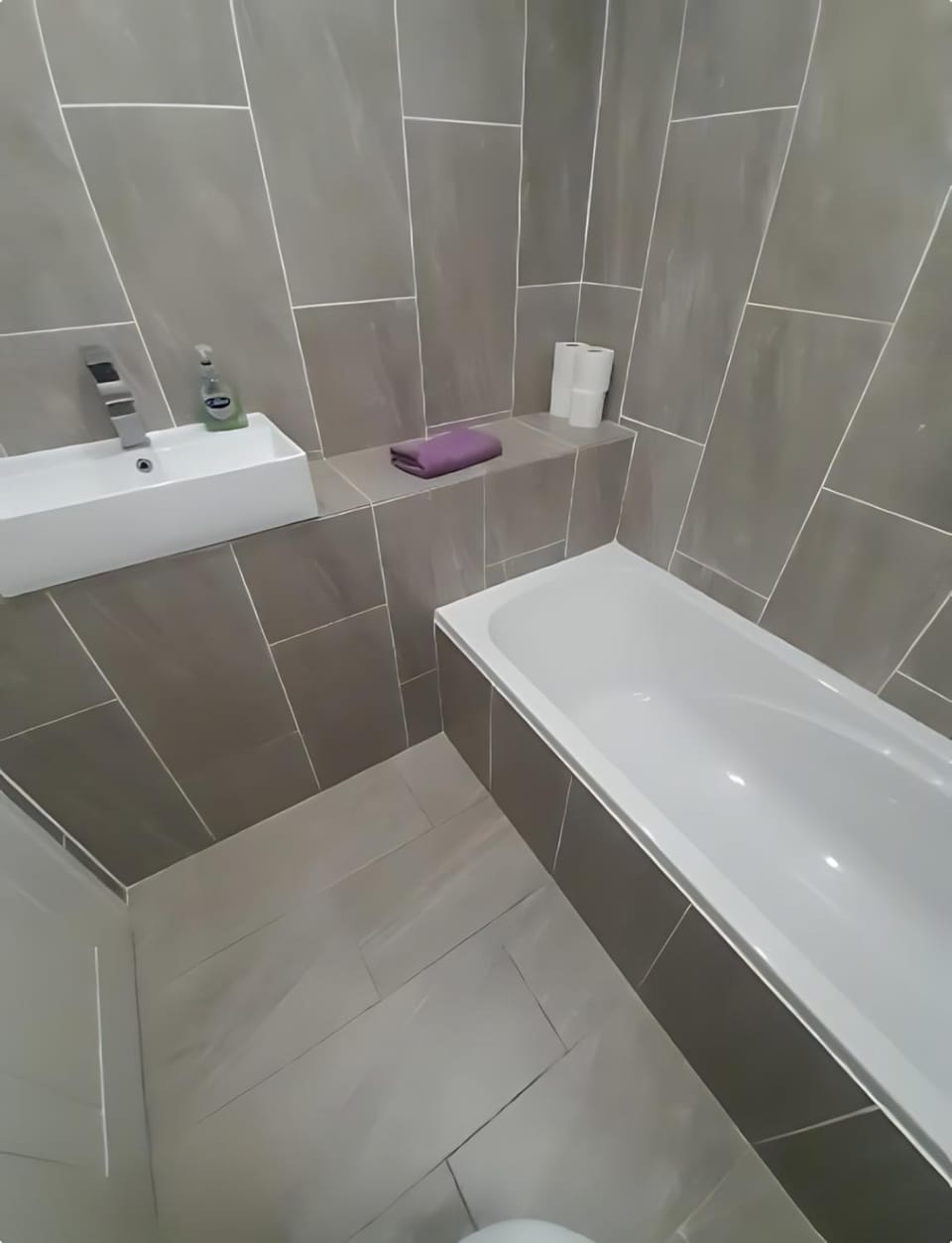 Bathroom, Bath