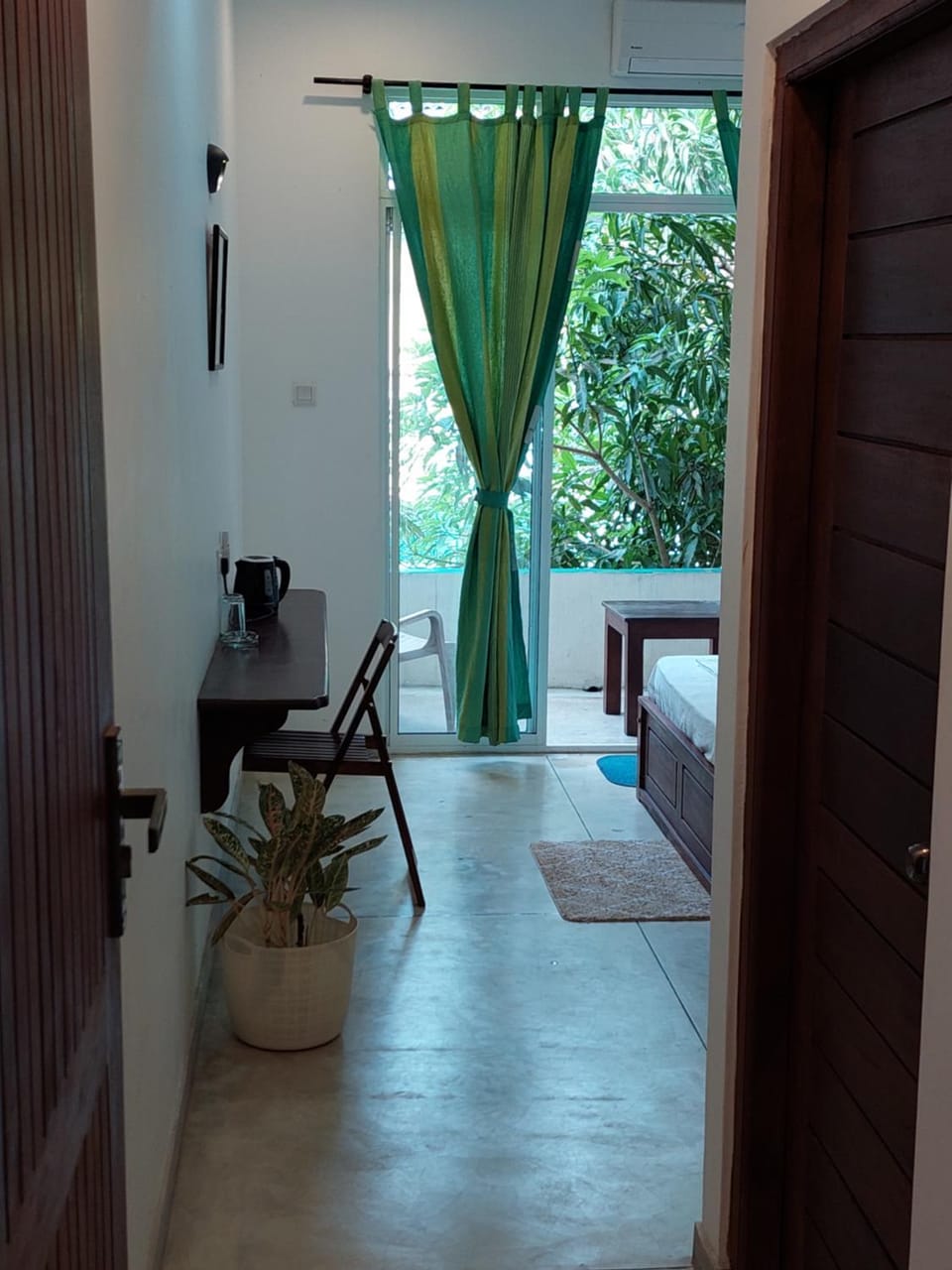 Facade/entrance, Inner courtyard view