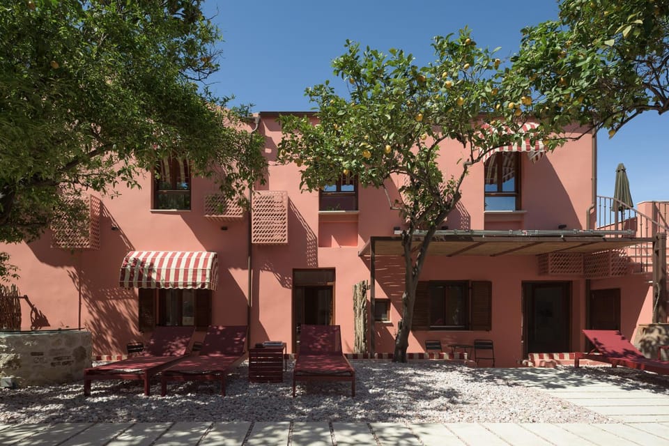 Property building, Balcony/Terrace