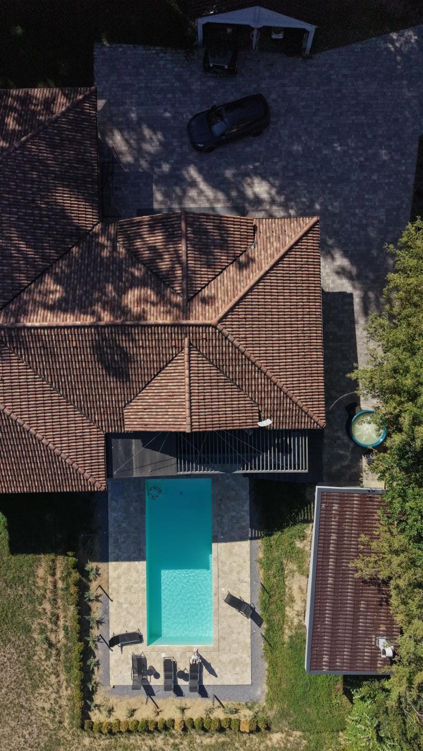 Breite Privée Forest and Pool Retreat Villa in Romania