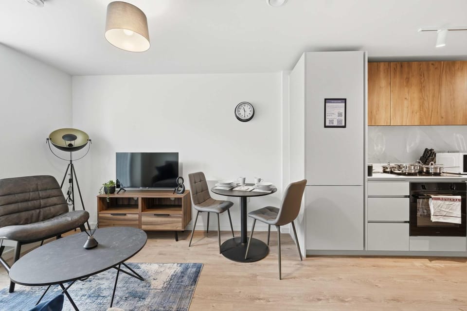 Modern 1 Bed Apartment in Birmingham - Sleeps 3 Apartment in Birmingham