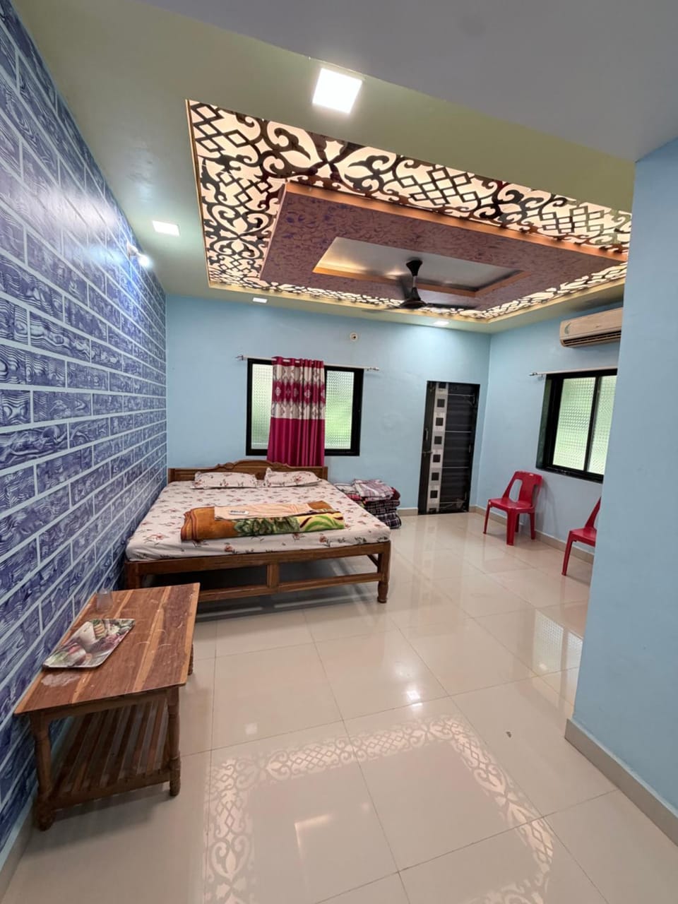 Aarya Holidays Home Bed and Breakfast in Maharashtra