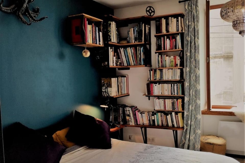 Appartement de charme au cœur du village Apartment in Occitanie