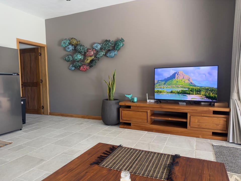Communal lounge/ TV room, TV and multimedia, Evening entertainment