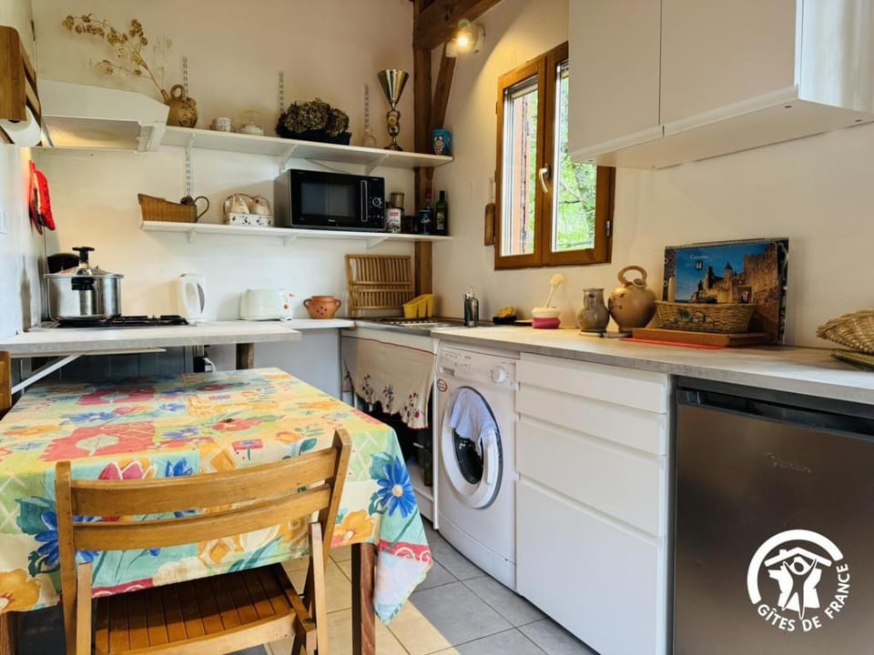 Chez lulu et pierrette House in Occitanie