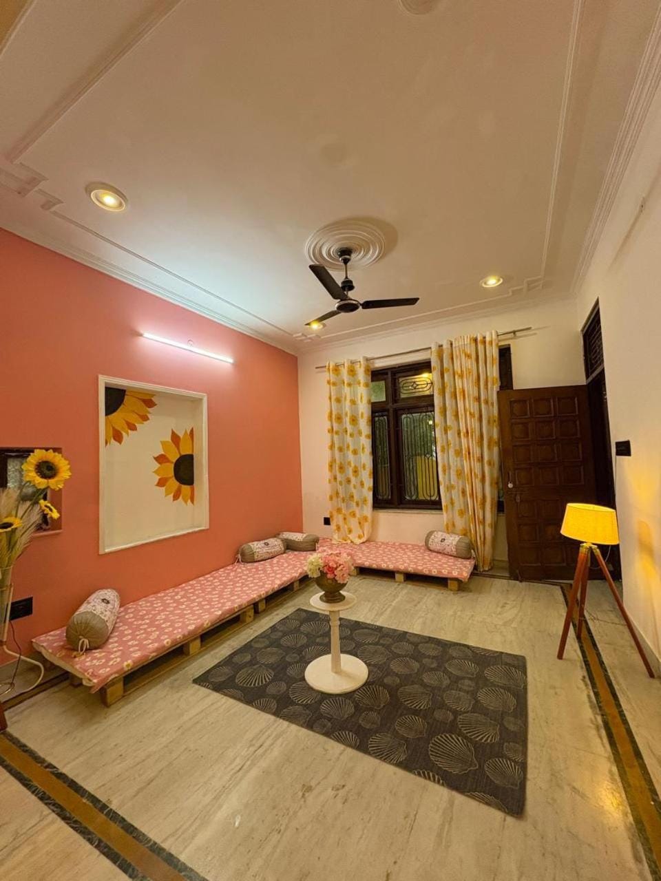 The pink house Villa in Jaipur
