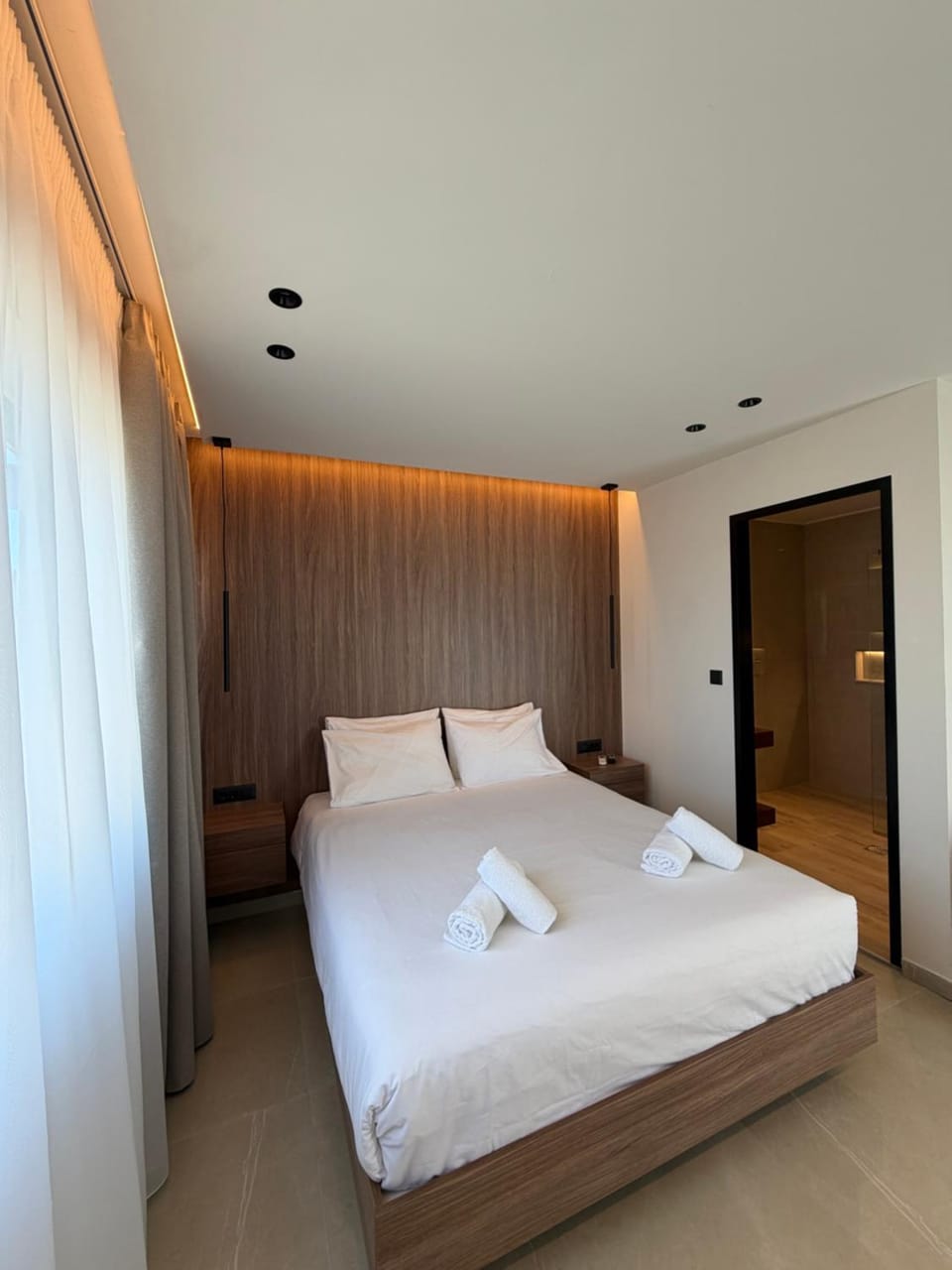 Hella Premium Rooftop suite Apartment in Rhodes