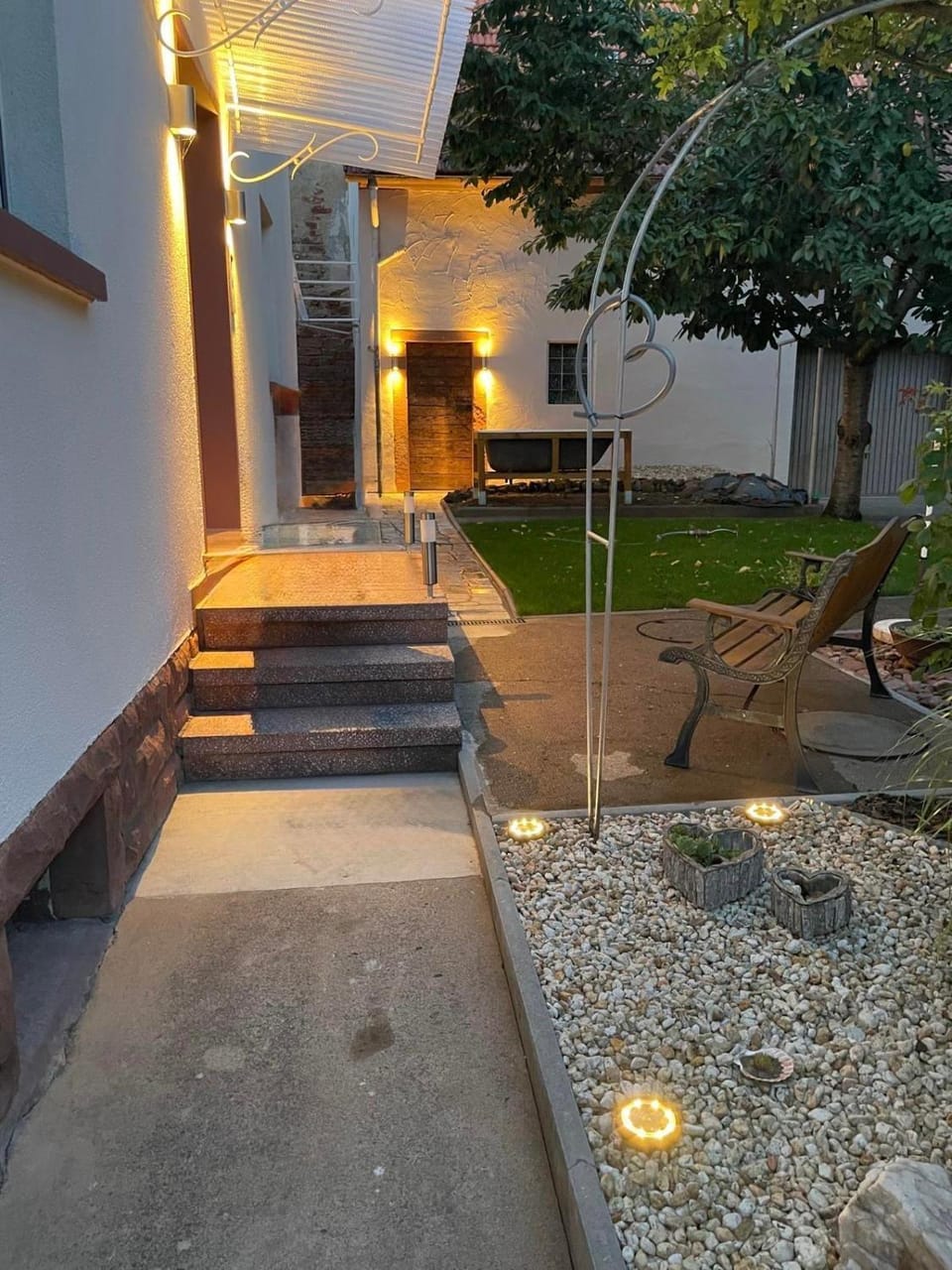 Property building, Facade/entrance