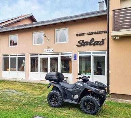 Seosko gospodarstvo Salaš House in Brod-Posavina County, Croatia