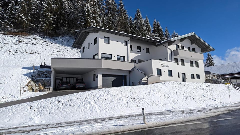 Property building, Winter