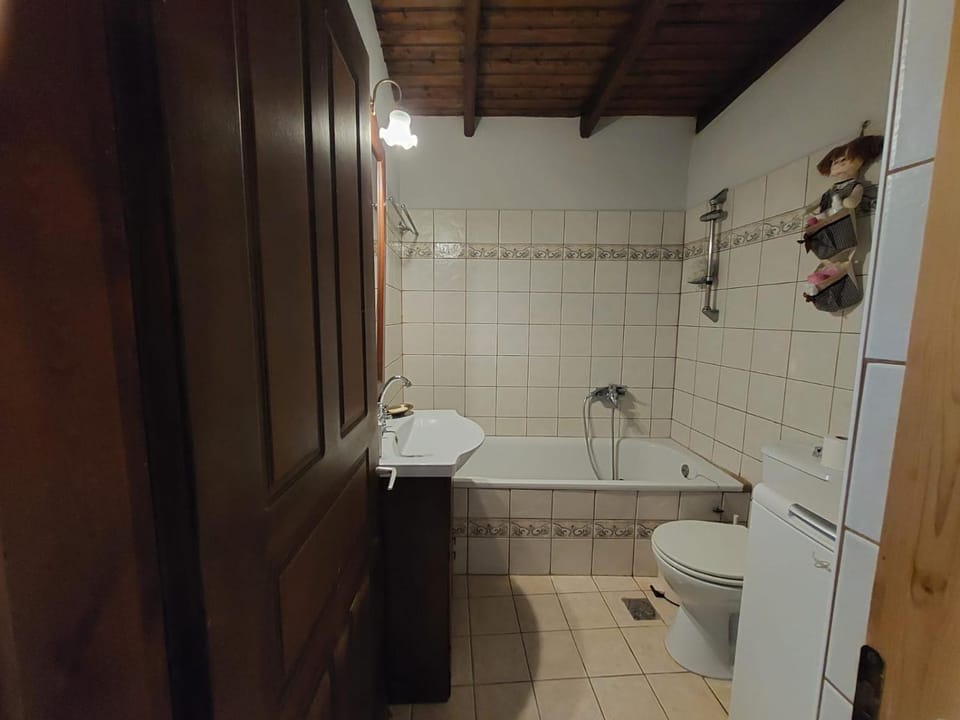 Mani Spot Giorgos House in Peloponnese Region