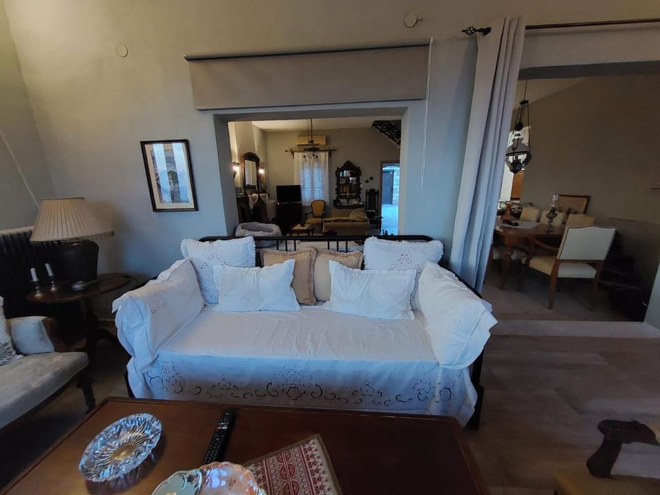Mani Spot Giorgos House in Peloponnese Region