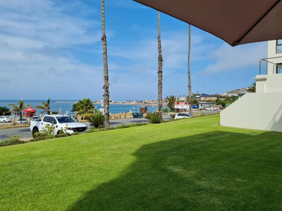 Day, Sea view, Parking